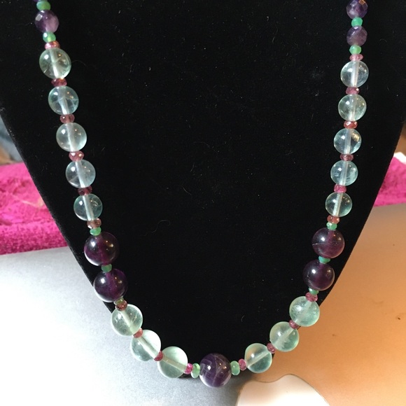 Vintage Fluorite & Amethyst Bead Necklace - Picture 4 of 6